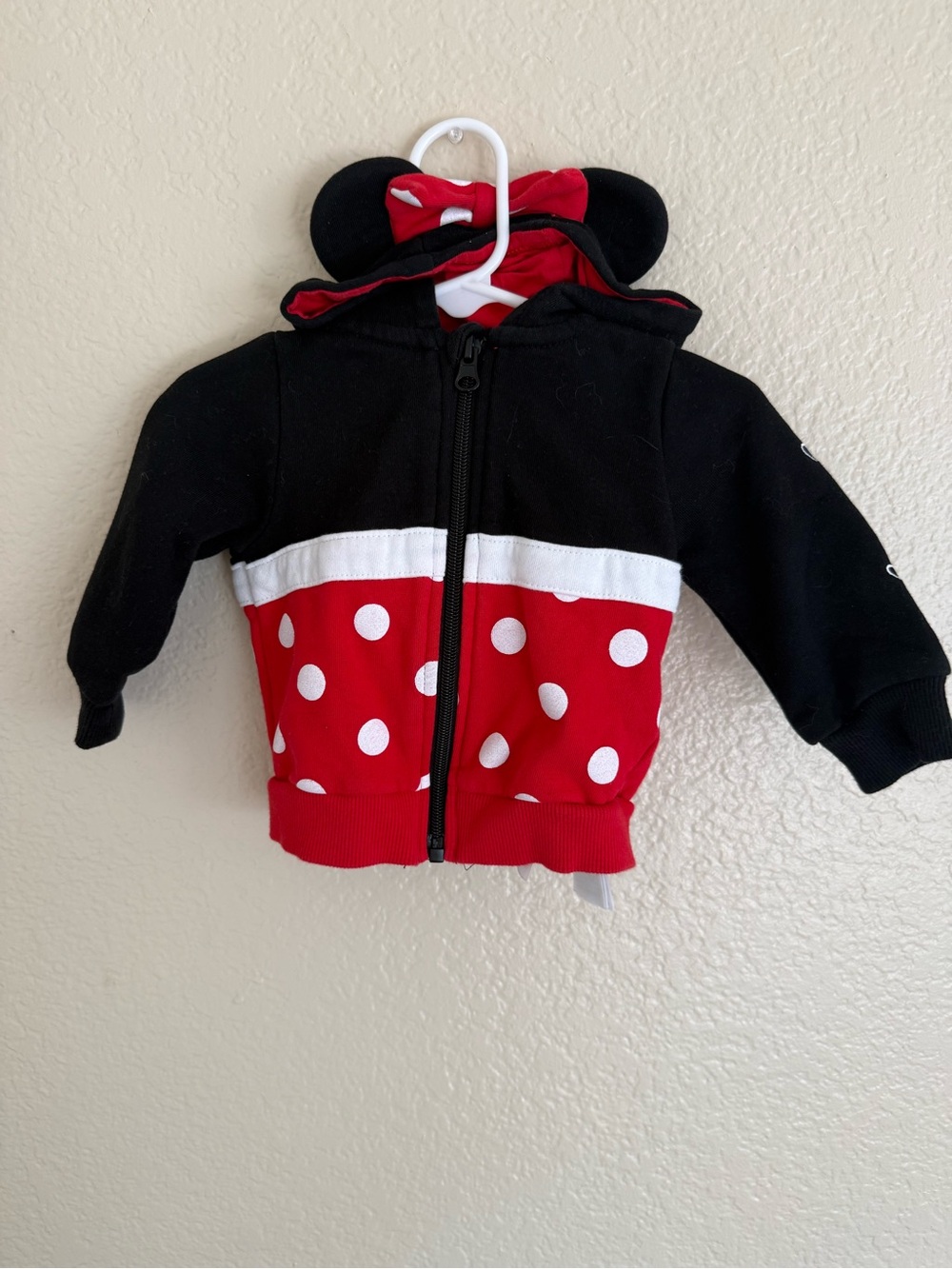 Minnie Mouse Hooded Sweatshirt
